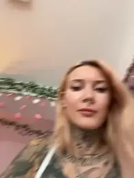 Stella-Kink webcam model stream image