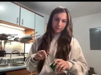 laylahlaylah1 webcam model stream image