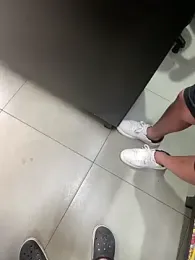 Hjsjsjsjjd webcam model stream image