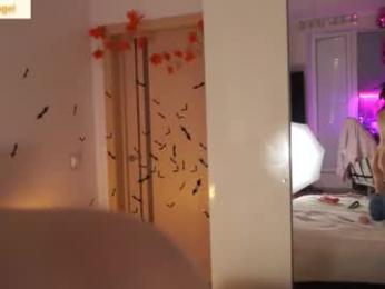 alitaangel_ webcam model stream image