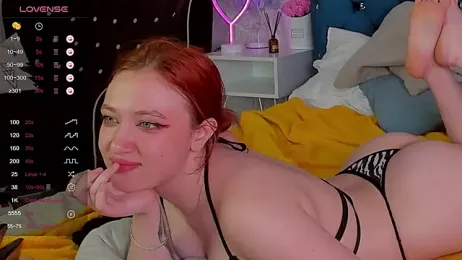 MollyGilmore webcam model stream image