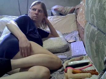 ptichka38 webcam model stream image