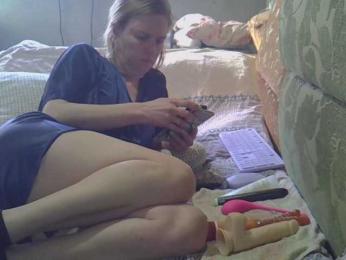 ptichka38 webcam model stream image