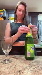 TastyCaroline93 webcam model stream image