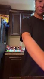 TastyCaroline93 webcam model stream image