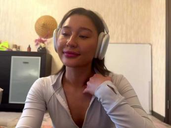 LakishaYanish webcam model stream image