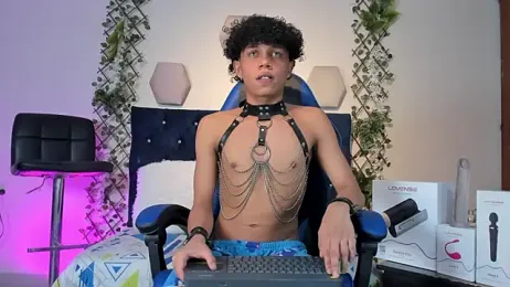 _taylor_black webcam model stream image