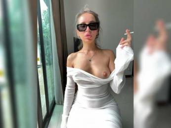 -CandyViki- webcam bongacams model stream image