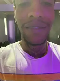 Salomon_koude webcam model stream image