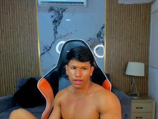 Kalvin Walker webcam model stream image