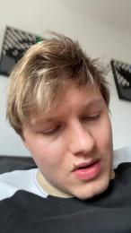 Jan_Expsed webcam model stream image