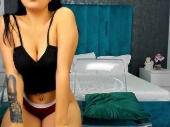 EveeEvian webcam model stream image