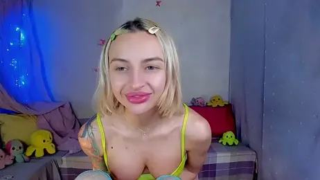 YourLizzyDoll webcam stripchat model stream image