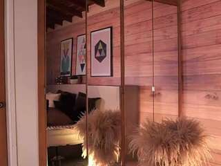 izzywild webcam model stream image