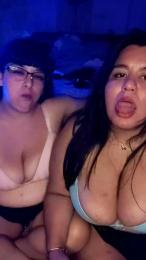 Nere_pu webcam model stream image