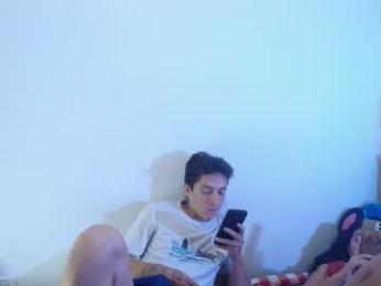 aria_arthur webcam model stream image