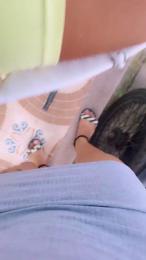 girl_pee webcam model stream image