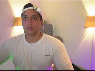 Appolo Cavill webcam model stream image