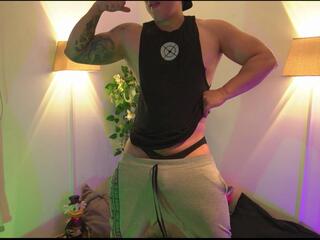 Appolo Cavill webcam model stream image