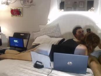 small_wood21 webcam model stream image