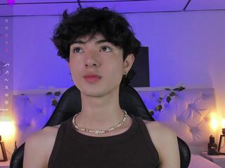 Elliot Soleil webcam model stream image