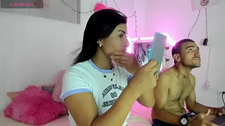 catalina_and_roger webcam model stream image