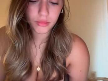 sieena webcam model stream image