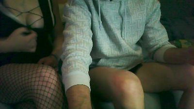 Couplefrnews webcam model stream image