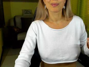 R_O_C_S_I webcam model stream image