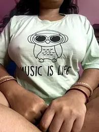 Priyajaanbaby webcam model stream image