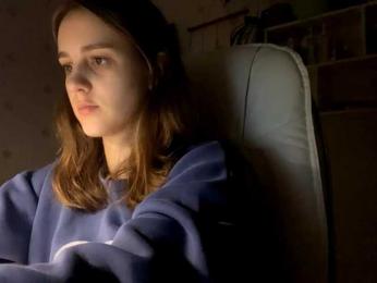 UrShineKatie webcam bongacams model stream image