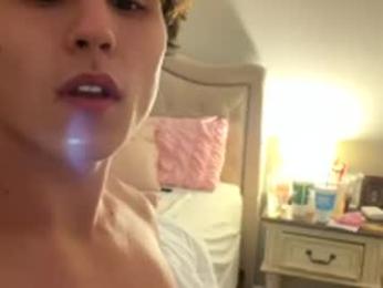 itsleoblaze webcam model stream image