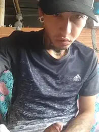 Tattoboy19cm webcam model stream image