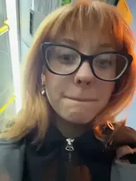 Foxy_Lexy webcam model stream image