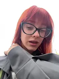 Foxy_Lexy webcam model stream image