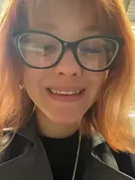 Foxy_Lexy webcam model stream image