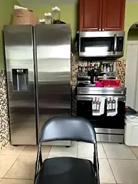 thigh_hi webcam model stream image