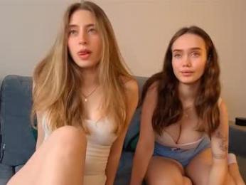 _loveliness_ webcam model stream image