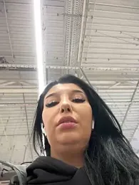 Tisha_Busty webcam model stream image