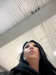 Tisha_Busty webcam model stream image