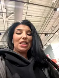 Tisha_Busty webcam model stream image