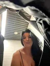 Tisha_Busty webcam model stream image