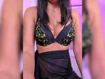 Lorienna webcam model stream image