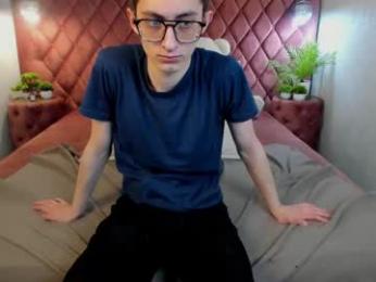 ronbevs webcam model stream image