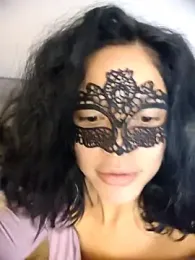 salomea_r webcam model stream image