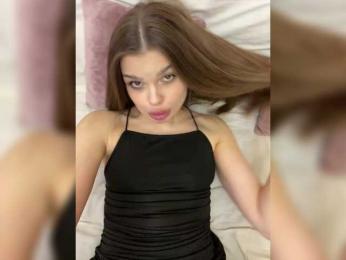 YeahMashka webcam bongacams model stream image