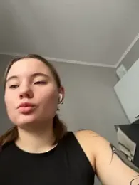 StephanieMur webcam stripchat model stream image