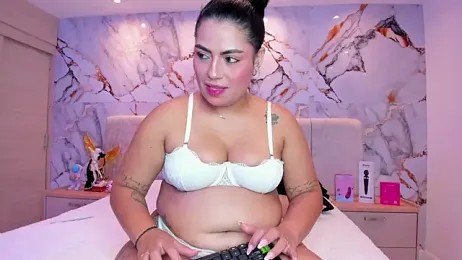 kiana_cream webcam model stream image