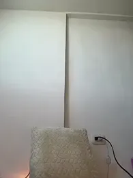 cuteluci_ webcam model stream image