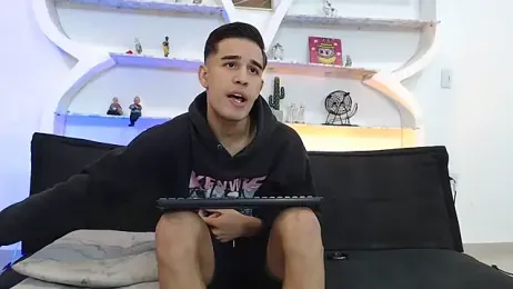 RED_EMPIRE webcam model stream image